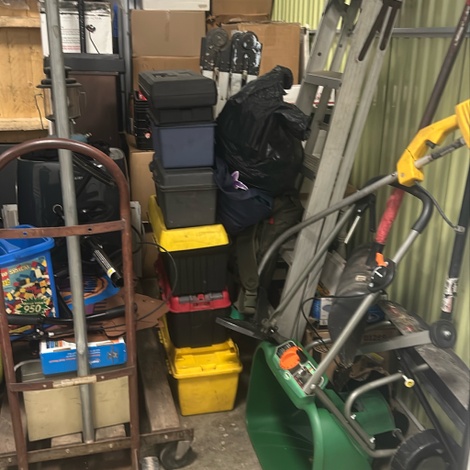 Storage unit 10 x 10 at Store Space