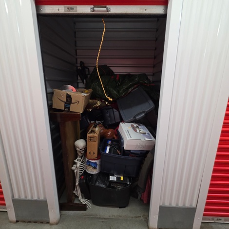 Storage unit 5 x 5 — U-Haul Moving & Storage at Waverly Rd