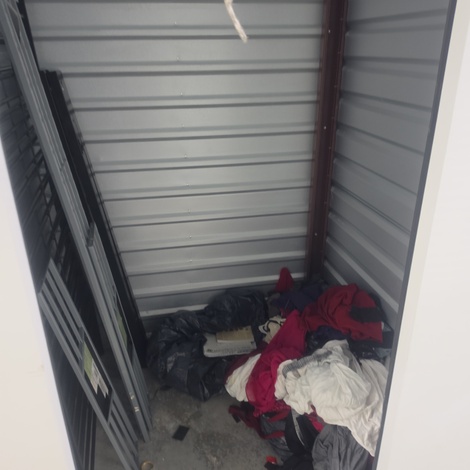 Storage unit 5 x 5 at Space Shop Self Storage