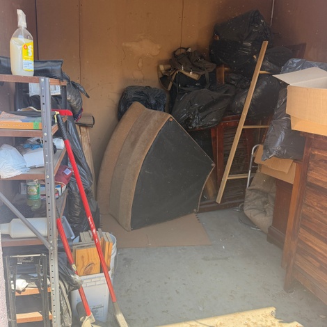 Storage unit 10 x 10 at Macho Self Storage - Irving