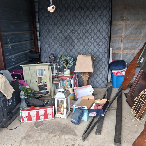 Storage unit 10 x 10 at EZ Store-N-Lock