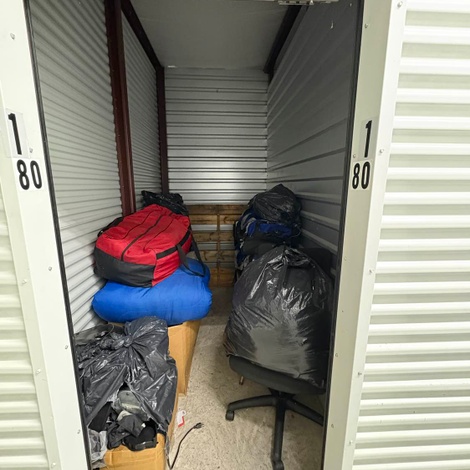 Storage unit 5 x 10 at Dove Storage - Long Beach