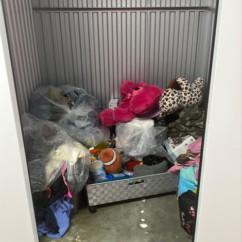Storage unit 5 x 5 — Store Space