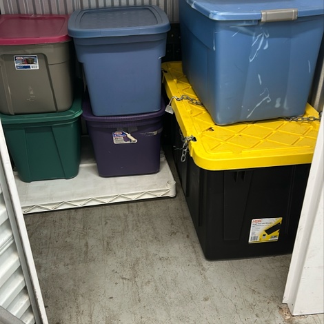 Storage unit 5 x 5 at Store Space