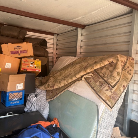 Storage unit 10 x 15 — UHaul Moving & Storage of 48 & Vin