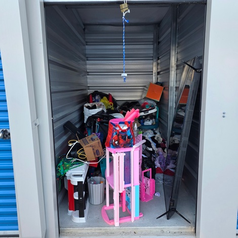 Storage unit 5 x 10 at Pine Level Self Storage