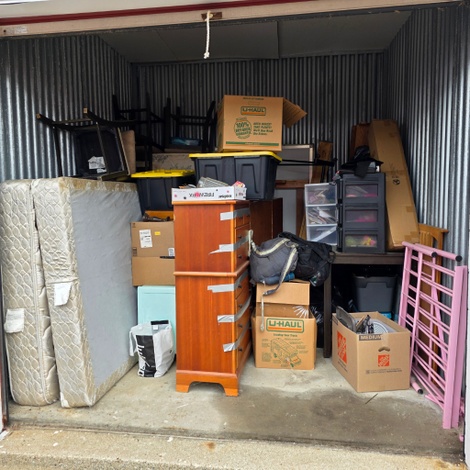 Storage unit 10 x 10 — U-Haul Storage at Waverly Rd