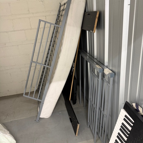 Storage unit 8 x 10 — One Stop Self Storage