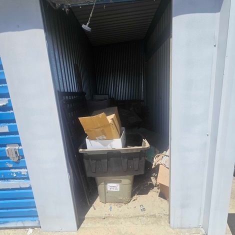 Storage unit 5 x 10 at Purely Storage - Bakersfield