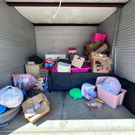 Storage unit 10 x 10 — U-Haul Moving & Storage at Hammertown