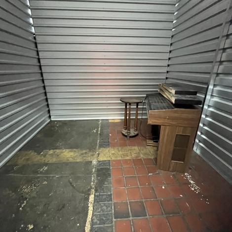 Storage unit 10 x 10 at U-Haul Moving & Storage Of Farm Pond