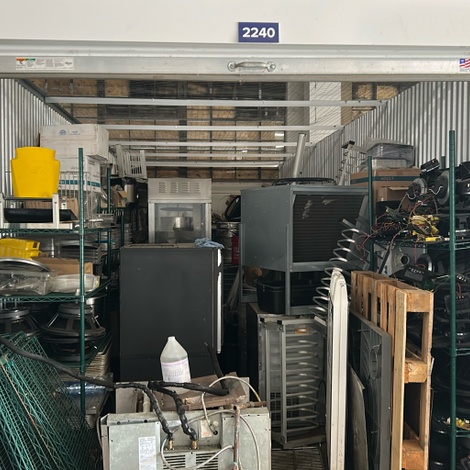 Storage unit 10 x 30 at Store Space