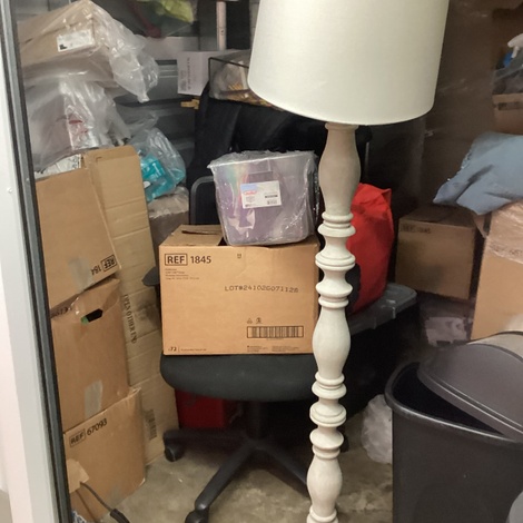 Storage unit 8 x 10 — U-Haul Moving & Storage of Overland