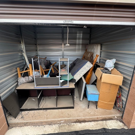 Storage unit 10 x 10 — Purely Storage - Parowan