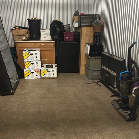 Storage unit 10 x 15 at Store Space