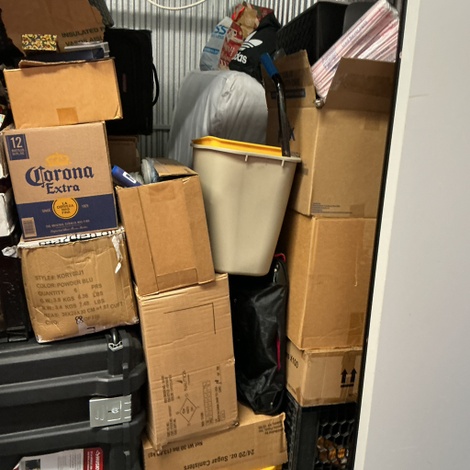 Storage unit 5 x 10 at Sir Stor-A-Lot