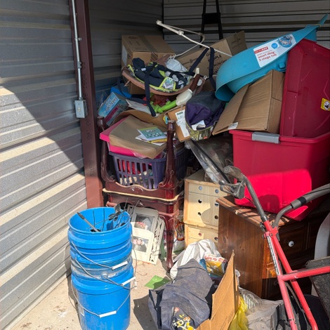Storage unit 10 x 10 — Madisonville Self Storage