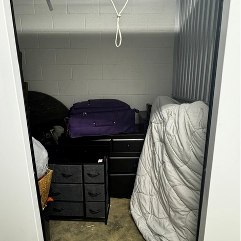 Storage unit 5 x 10 at Home Star - Memphis