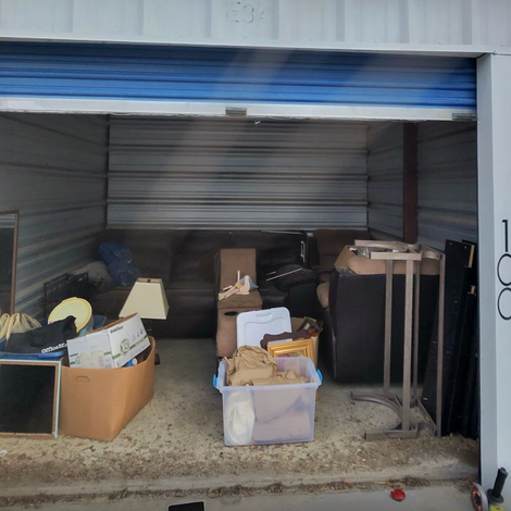 Storage unit 10 x 10 at Smiths Station Storage