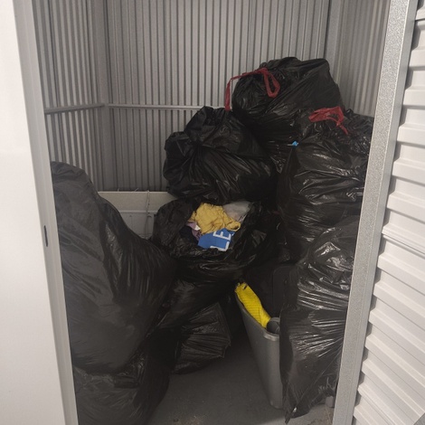 Storage unit 5 x 5 at Store Space