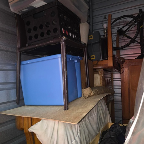 Storage unit 5 x 10 at U-Haul of Town N Country
